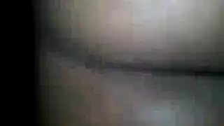 عري تام: جميلات داكنات في بورن