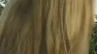 حبيبة مفلسة تناك حلقًا وتنكح بوضعية الكلب