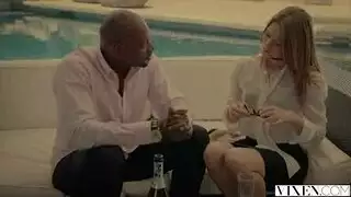 سكس مدرس ينيك بنت طالبه