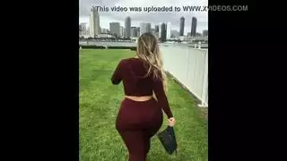 مدرب مصارعه حريمي