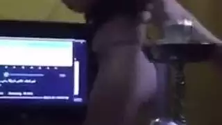 جنس فموي سحاقي وآهات عالية