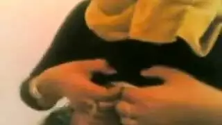 أخ مصري يمارس الجنس مع أخته في مشهد مسرب صريح