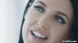 سكس نيك انجيلا ويت في المطبخ