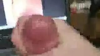 فتاة مفلسة تأخذ قضيب عضلات صارخ