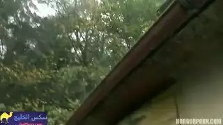 يخطفها في منزل مهجور و هو بينكحها تنزل عليها لعنة و تحولا عفريتة سكس رعب