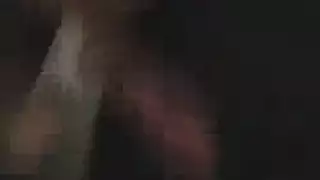 قضيب أسود يخدم فرج أبيض وفرج أسود