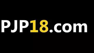 فتاة تشيكية تتعرض للجماع الفموي بعد ممارسة جنسية ثلاثية جامحة