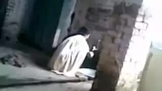 فريق إيطالي مزدوج عنيف على صديقته السابقة