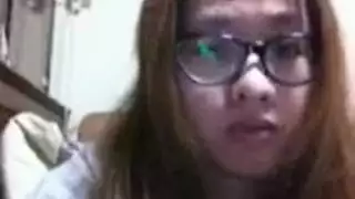 سمراء مثيرة تحصل على قذف على وجهها من قضيب كبير