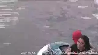 من الفصل الدراسي إلى غرفة النوم: جلسة سكس جماعي لفتيات مدرسة وقحات