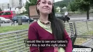 مفتوح على مصراعيه: استكشاف مهبلي في العيادة