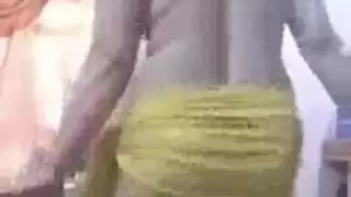 فيديو استمناء شرق أوسطي: خلع الكلوت