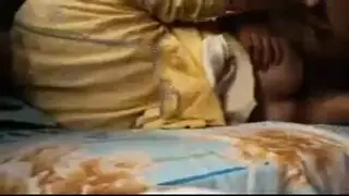 فتيش المتحولين جنسياً: الزوجة تحصل على جماع جماعي